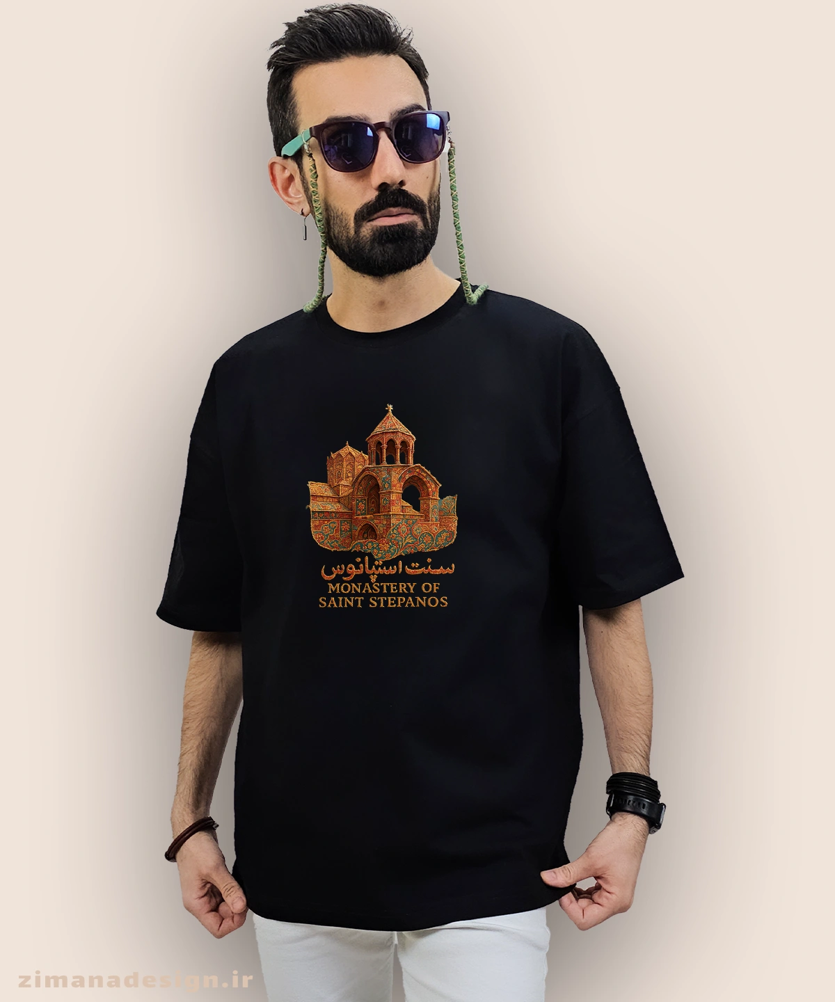 zimanaproduct-0853-l-b1 تیشرت لش مردانه و زنانه طرح سنت استپانوس تلفیق با هنر فرش ایرانی - Image 1