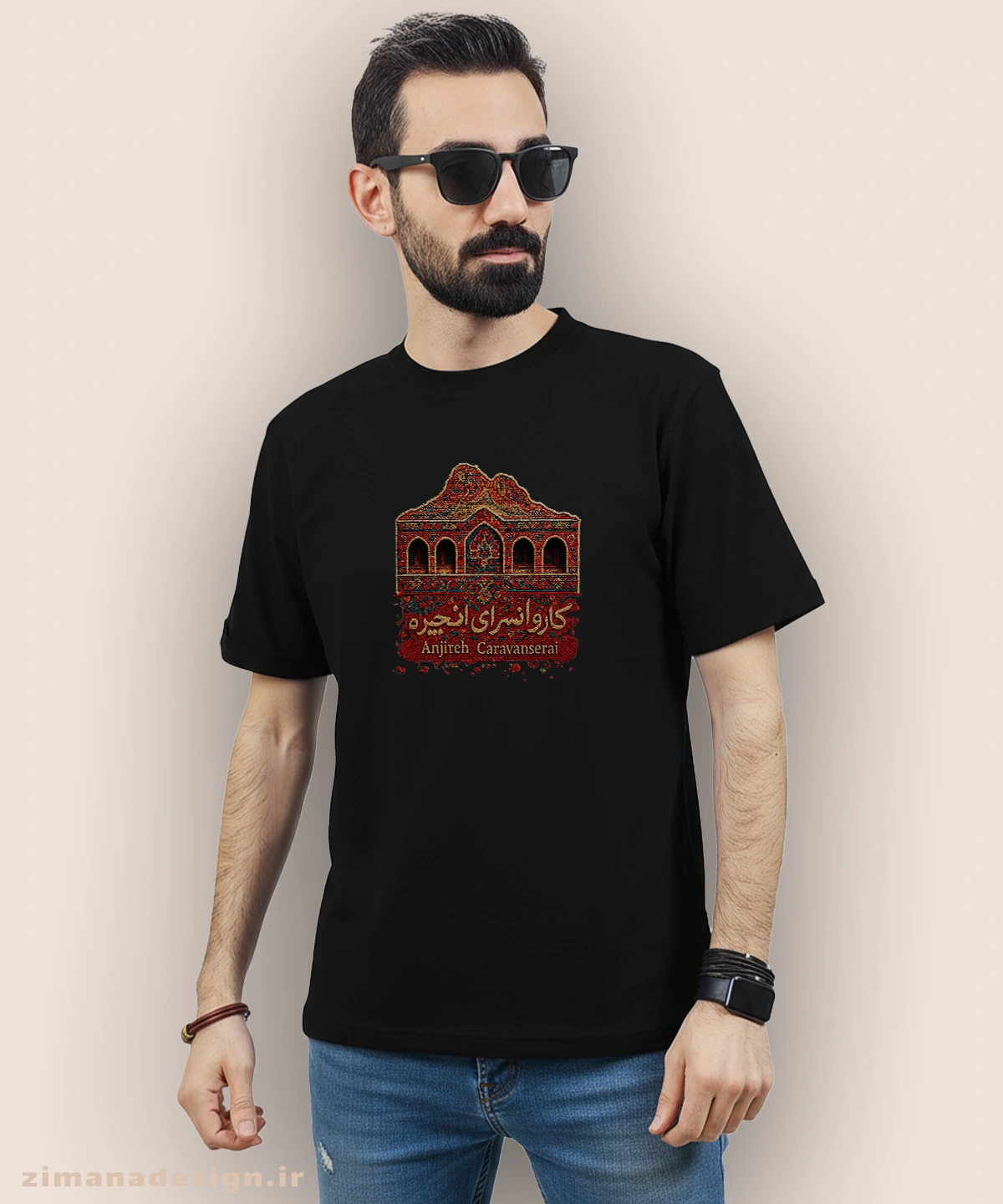zimanaproduct-0877-b-b3 تیشرت مردانه و زنانه طرح کاروانسرای انجیره تلفیق با هنر فرش ایرانی - Image 1
